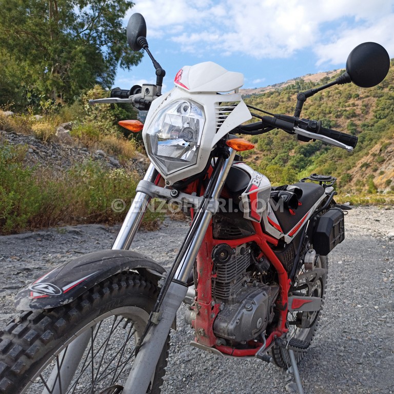 Stile un po' retrò della Beta Alp 200 Beta Alp 200 - l'estetica