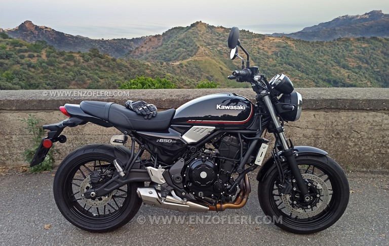 La prima cosa da fare con la moto nuova Kawasaki Z650RS